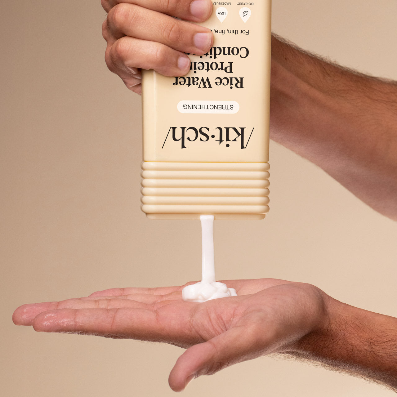 505893-RiceWaterProteinLiquidConditioner-Strenghtening-HairCare-Model-1280x1280px-1.jpg
