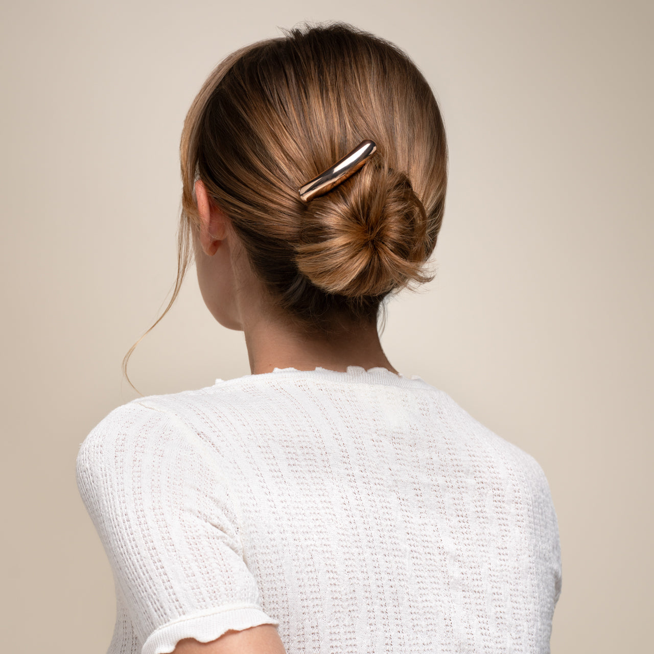 508641-MiniMetalBaretteFrenchHairPin-Trend-Gold-Model-2-1280x1280px.jpg